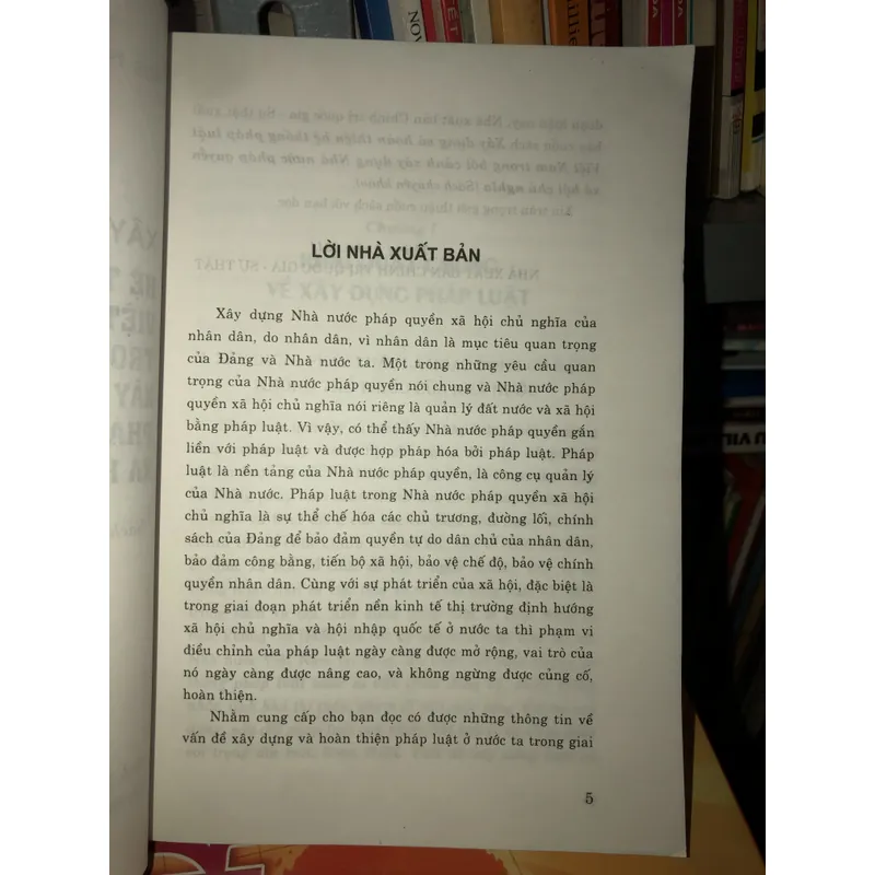 Xây dựng và hoàn thiện hệ thống pháp luật Việt Nam trong bối cảnh xây dựng nhà nước… 712313
