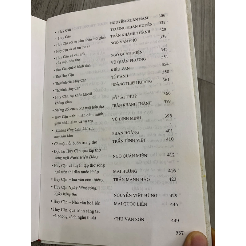 Huy cận về tác gia và tác phẩm. 999 469857