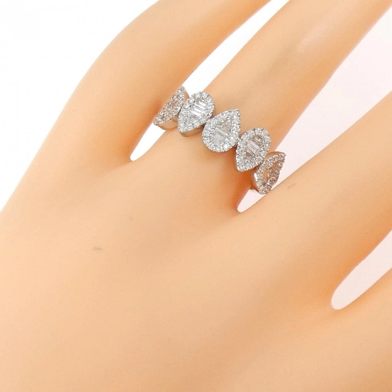 Nhẫn kim cương K18WG 0.61CT 670147