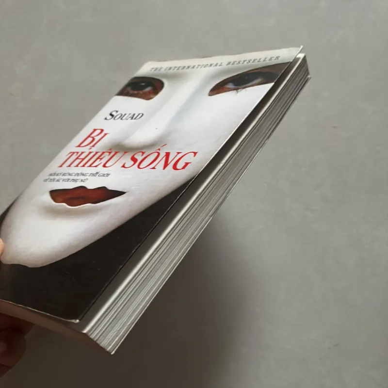 Bị thiêu sống - Souad (t01) 750547