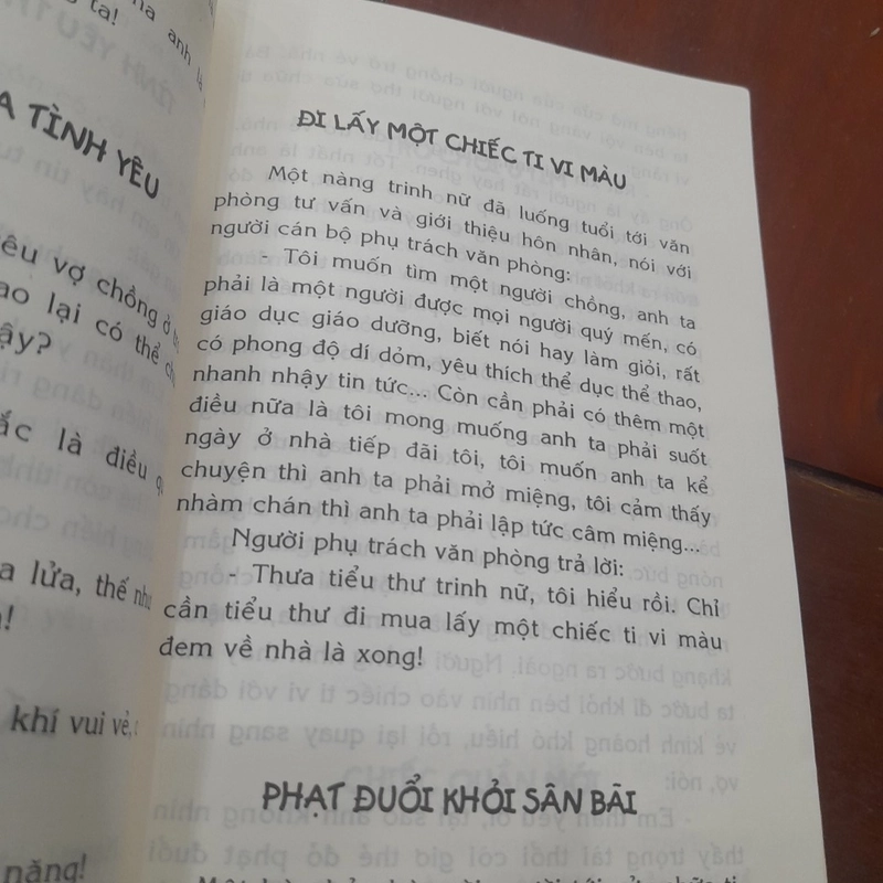 Quanh năm cười: CƯỜI RUỒI 453822