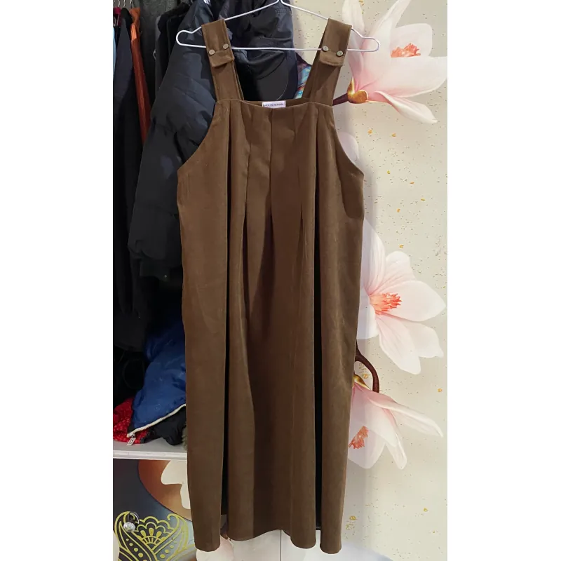 Trang phục thời trang nữ váy sơ mi, đầm phối áo đen, váy dài 973736