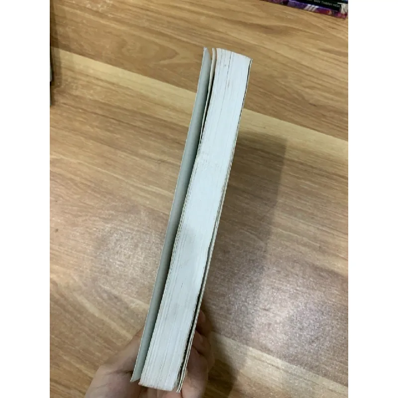 Hoa cúc vàng — (Truyện chọn lọc của tạp chí nhà văn) 576870