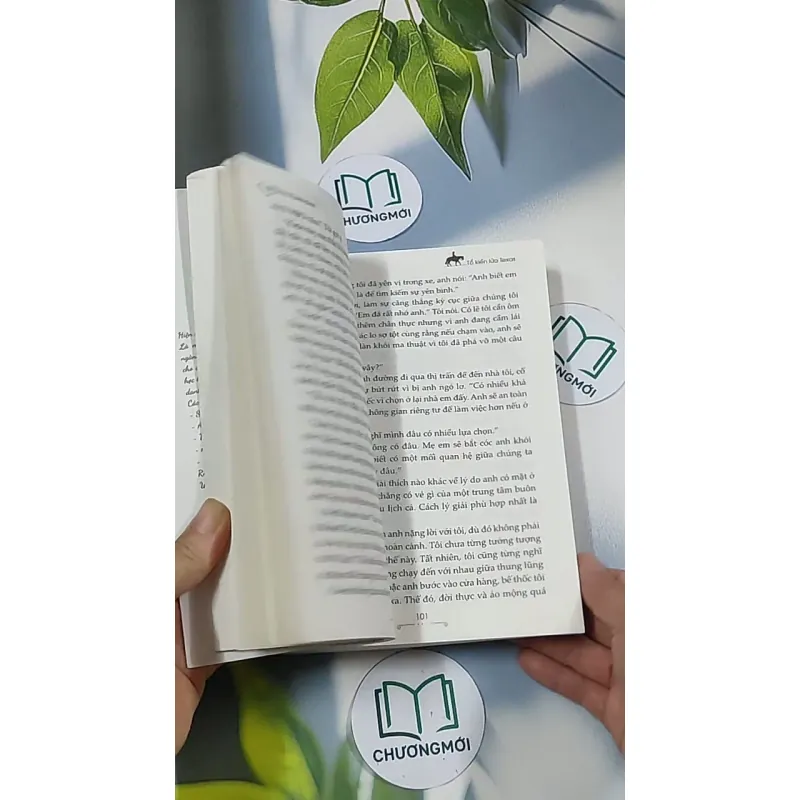 Tổ kiến lửa Texas - Shanna Swendson 688697