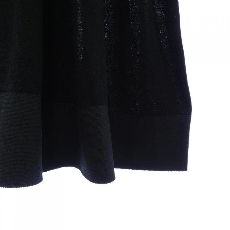 CFCL Skirt - Hàng hiệu Authentic 824534