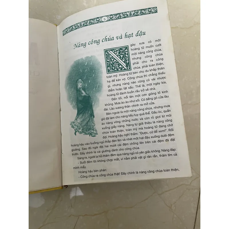 Truyện cổ Anđecxen - Chú lính chỉ dũng cảm 604965