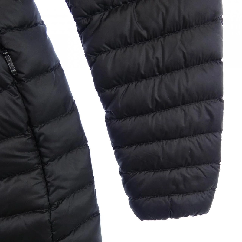 Áo khoác lông vũ MONCLER AGATELON 630954
