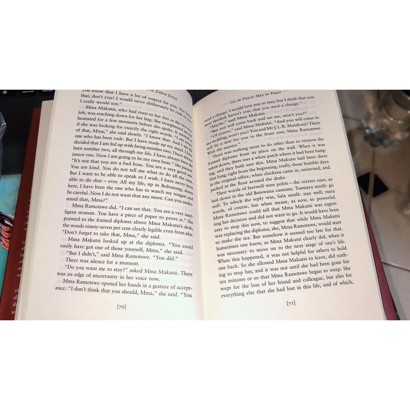 Alexander McCall Smith - The good husband of zebra drive (bìa cứng) 497185