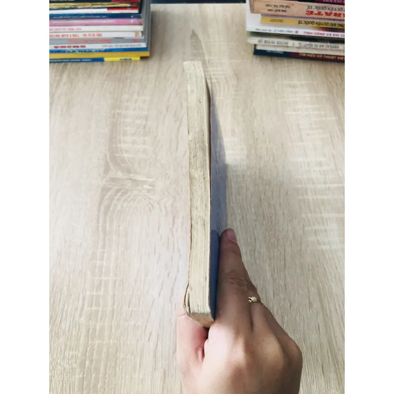 HƯỚNG DẪN TỰ HỌC KARATE  1011237