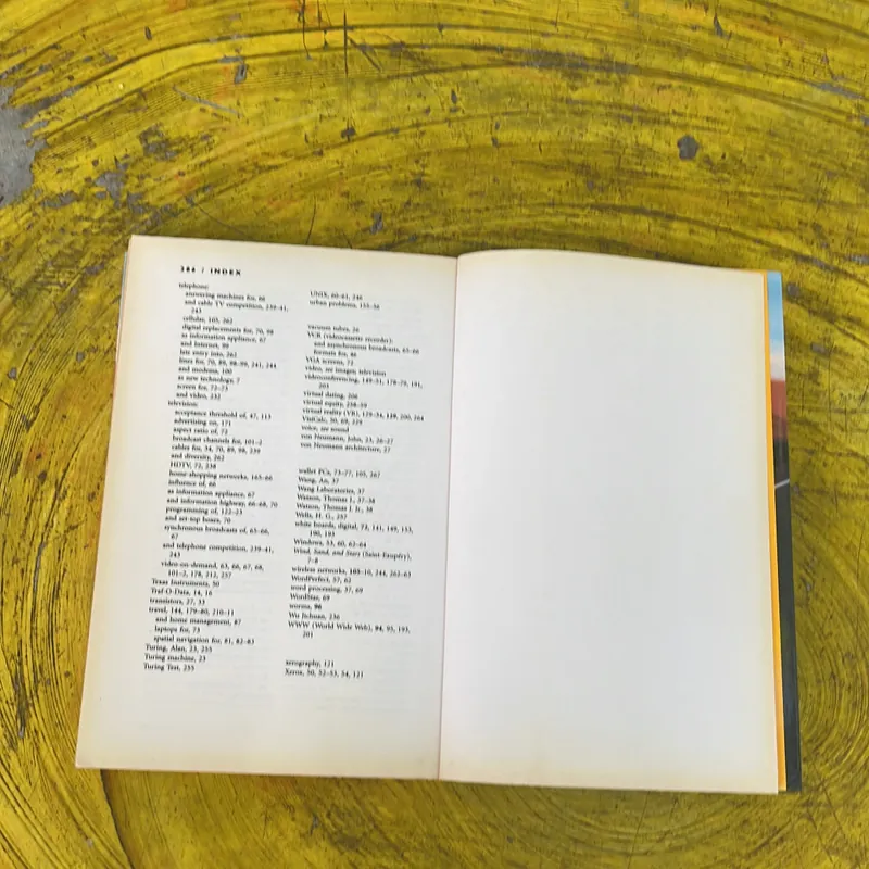 BILL GATES- THE ROAD AHEAD  719628