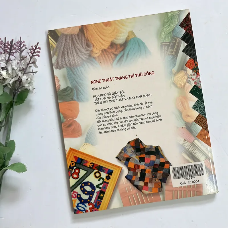 Bán sách cũ – May ráp mảnh & Thêu mũi chữ thập – Quốc Tuấn (dịch) 593168