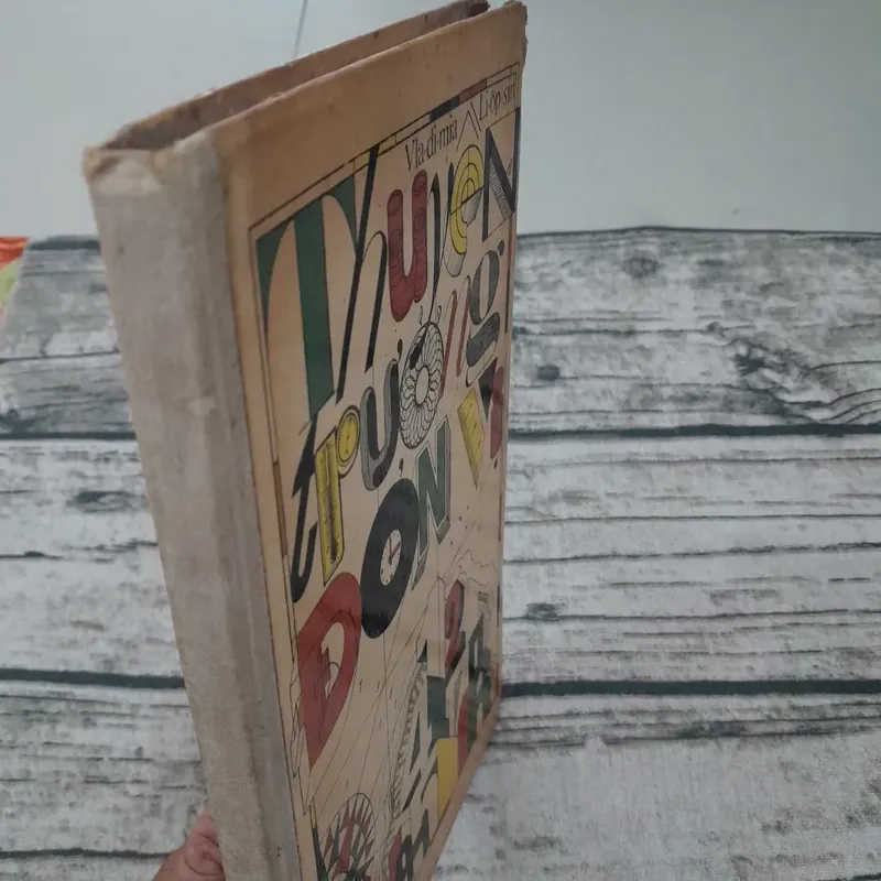 Thuyền Trưởng Đơn Vị. Sách học toán Nga dành cho bạn nhỏ. Tác giả Vla- Đi-Mia Li-Ốp-Sin 726587