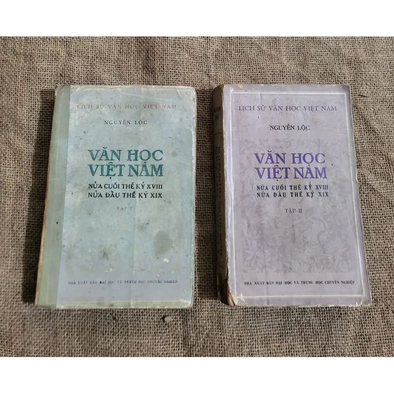  VĂN HỌC VIỆT NAM NỬA CUỐI THẾ KỶ XVII - ĐẦU THẾ KÝ XIX  1018043