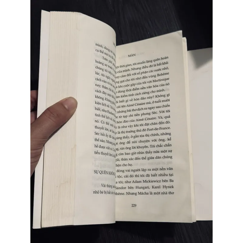 Màn - Milan Kundera 591830