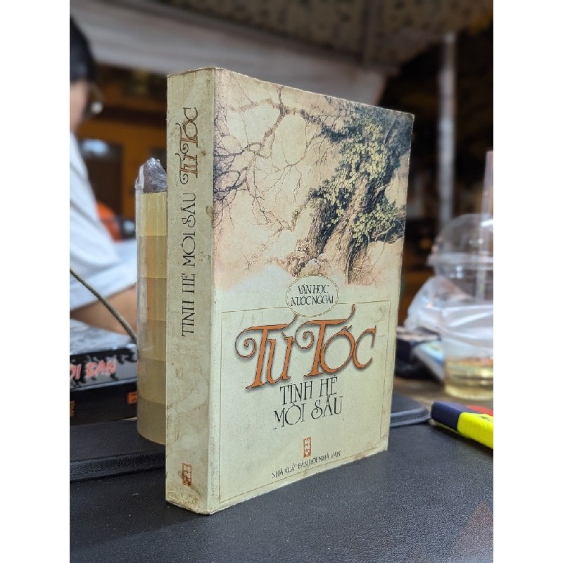 Tình hé môi sầu - Từ Tốc 183543