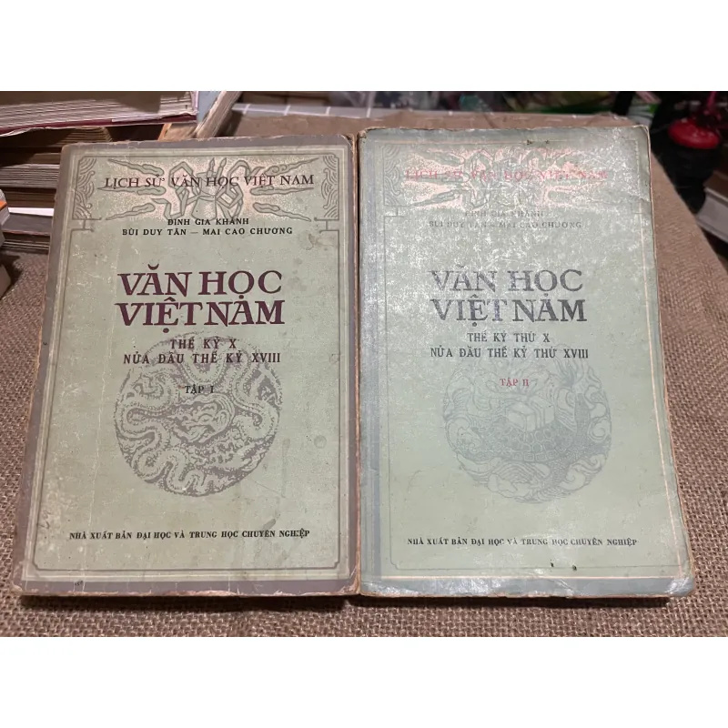 VĂN HỌC VIỆT NAM THẾ KỶ THỨ X -NỬA ĐẦU THẾ, KỶ THỨ XVIII TẬP 1 & 2 570336