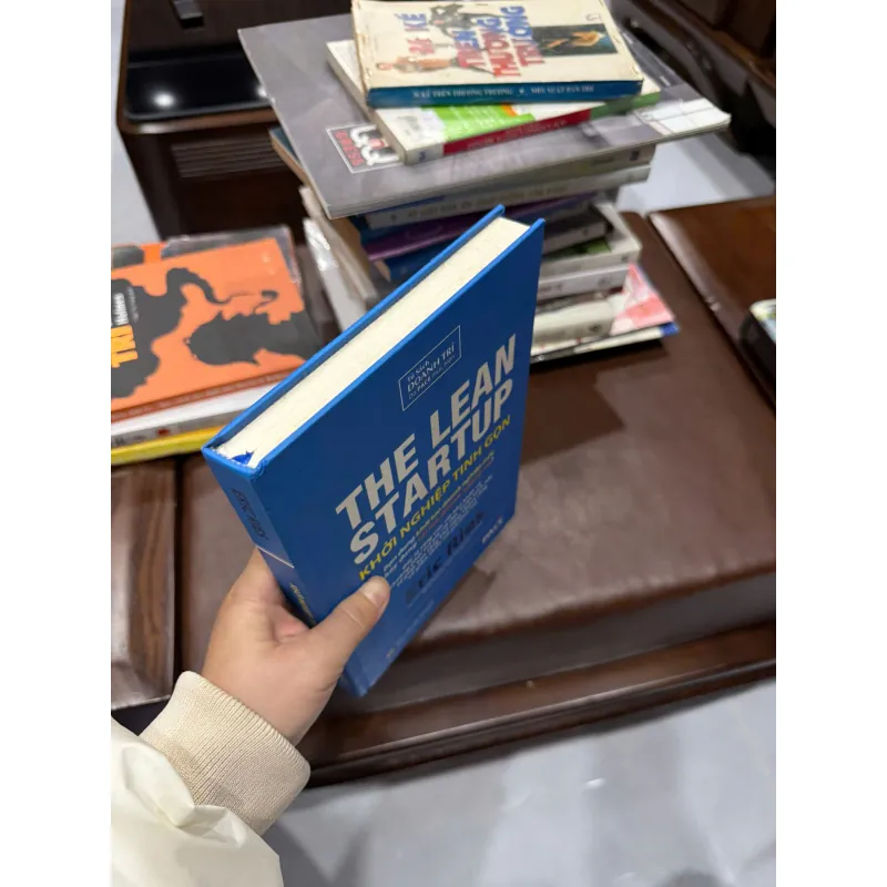 THE LEAN STARTUP – KHỞI NGHIỆP TINH GỌN | ERIC RIES - K3 1013026