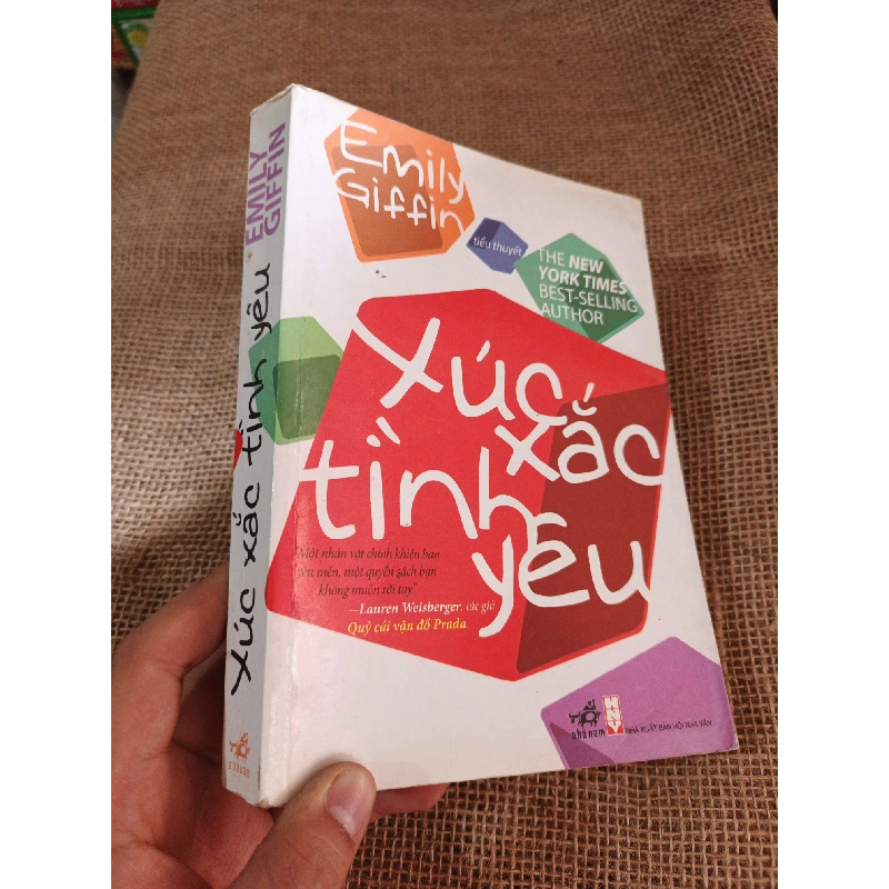 Xúc xắc tình yêu - Emily Giffin 2010 mới 80% ố (Văn học nước ngoài) HLSC2404 1028359