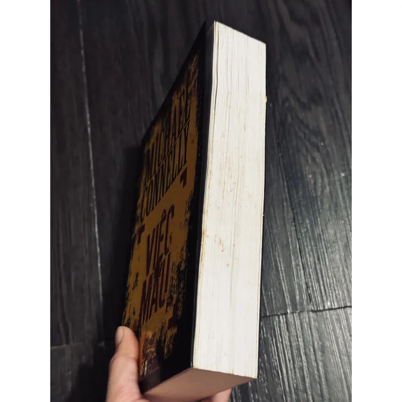 Việc máu (có chữ ký dịch giả)  714953