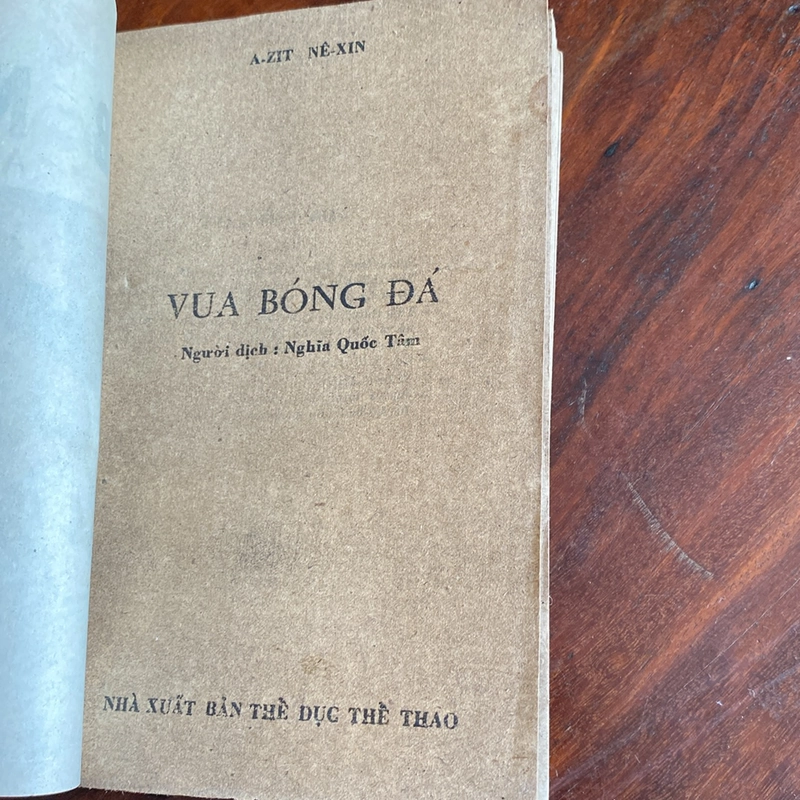 VUA BÓNG ĐÁ - AZIT NÊ XIN (XB 1986) 474160