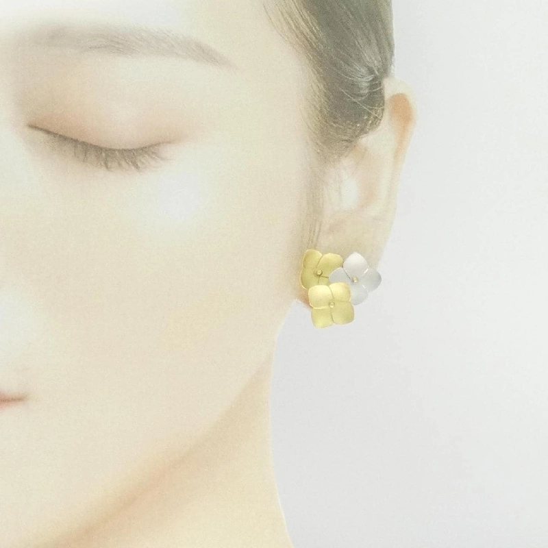 Bông tai hoa K18YG/K14WG - Hàng hiệu Chính hãng 873025