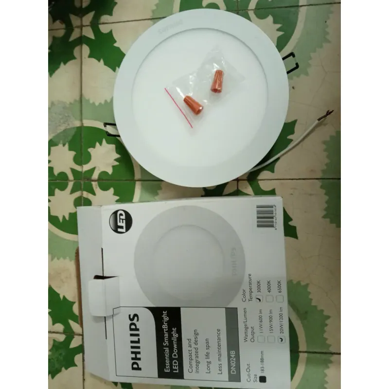 Quạt , đèn năng lượng mặt trời , đèn trụ cổng , đèn trang trí  781649