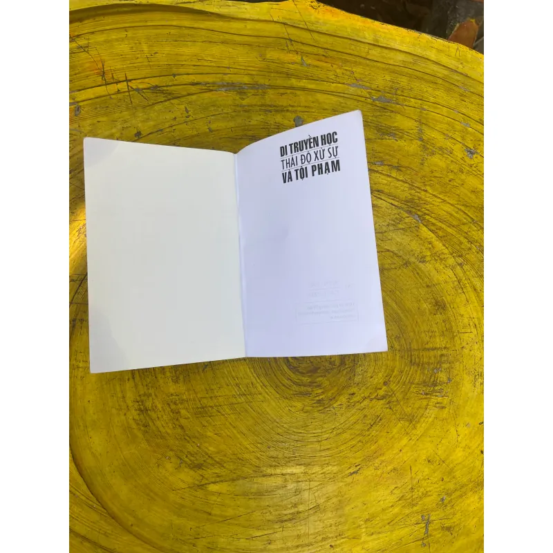 DI TRUYỀN HỌC THÁI ĐỘ XỬ SỰ VÀ TỘI PHẠM- N. DOUBININE- I.KARPIETS-V.KOUDRIAVTSEV 729156