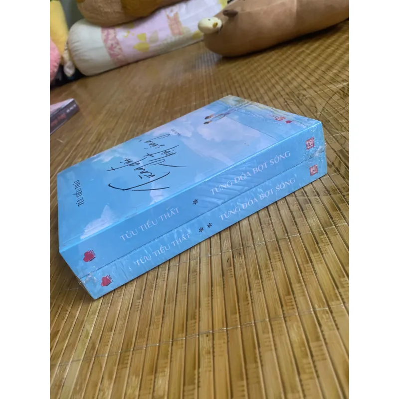 Từng đoá bọt sóng 1010260