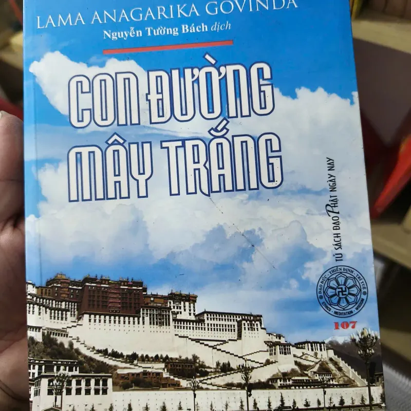 SÁCH Con Đường Mây Trắng - Tác Giả: Anagarika Govinda 755499