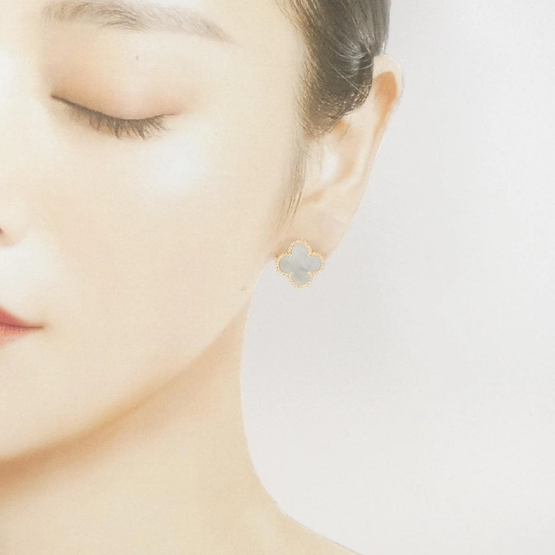 Bông tai Van Cleef & Arpels Vintage Alhambra - Hàng hiệu Authentic 843933