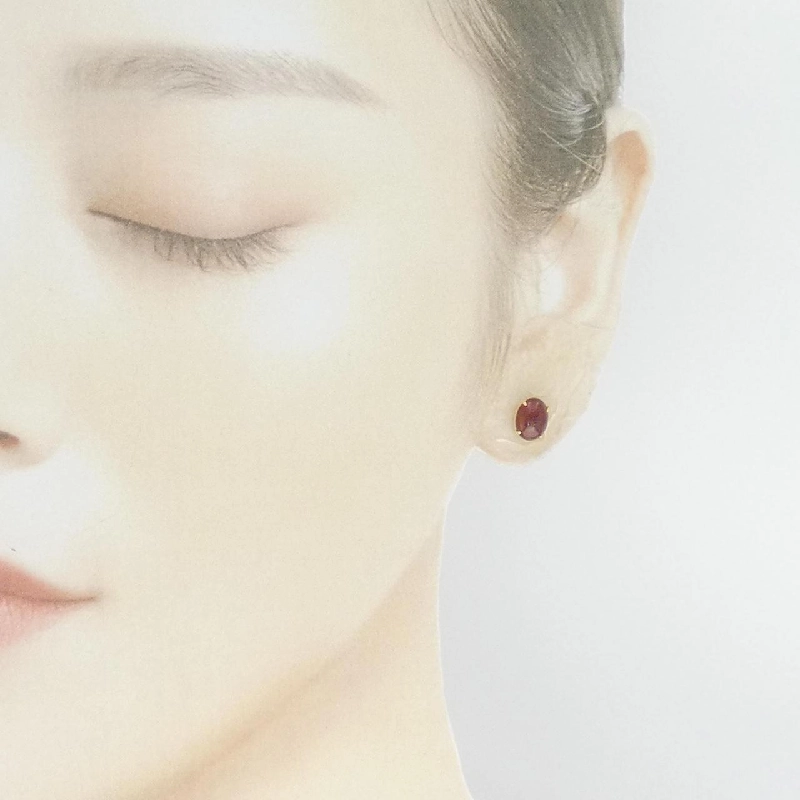K18YG Garnet Bông tai - Hàng hiệu Chính hãng 870399