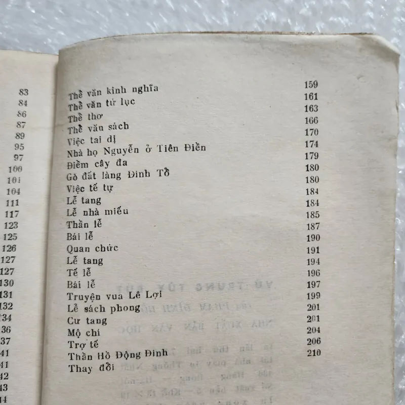 Vũ trung tùy bút | Phạm đình hổ | 1972 1021942