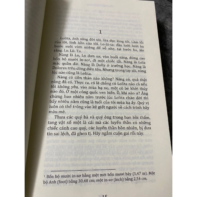 Lolita-Vladimir Nabokow- Thiên Lương dịch- sách có chữ ký dịch giả 784118