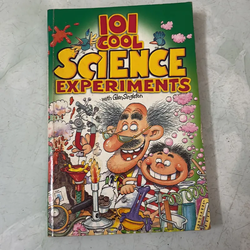 101 cool Science experiments 1043045