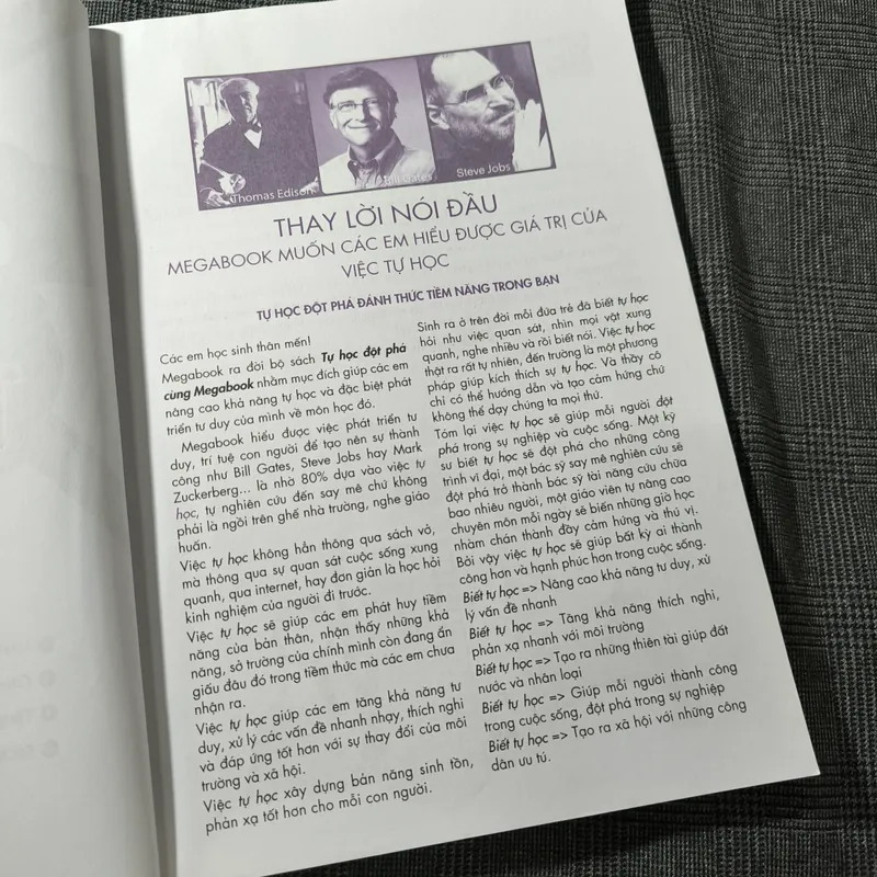 Tự học đột phá Chuyên Đề Đọc Hiểu Tiếng Anh - Hoàng Đào (chủ biên) - Giá bìa 139k 697703