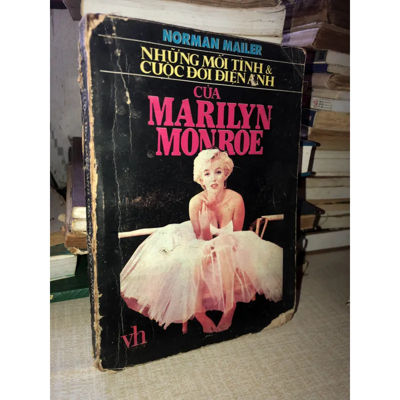 Nhung mối tình và cuộc đời điện ảnh của marilyn Monroe 970495