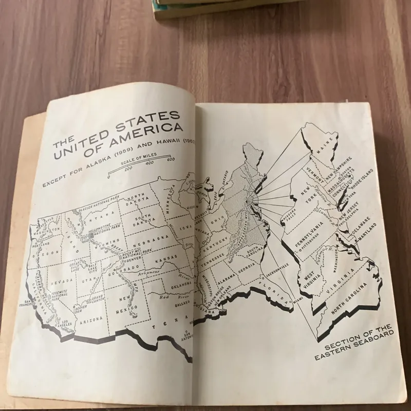 Sách học tiếng Anh: PRACTICE YOUR ENGLISH ALL ENGLISH EDITION - PART I-II 621146