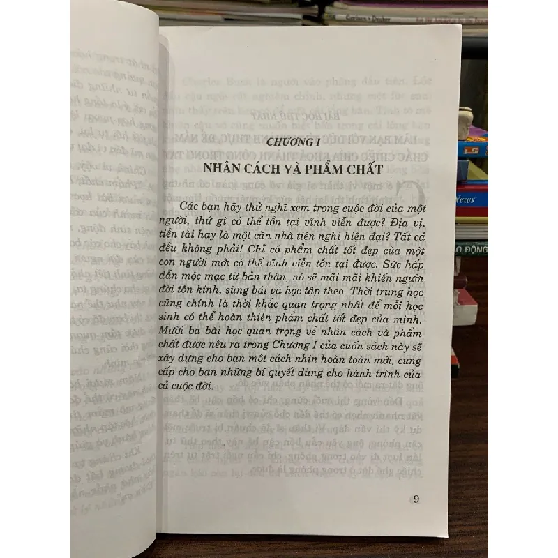 40 bài học dành cho tuổi mới lớn – Vương Trang (biên soạn) 574081