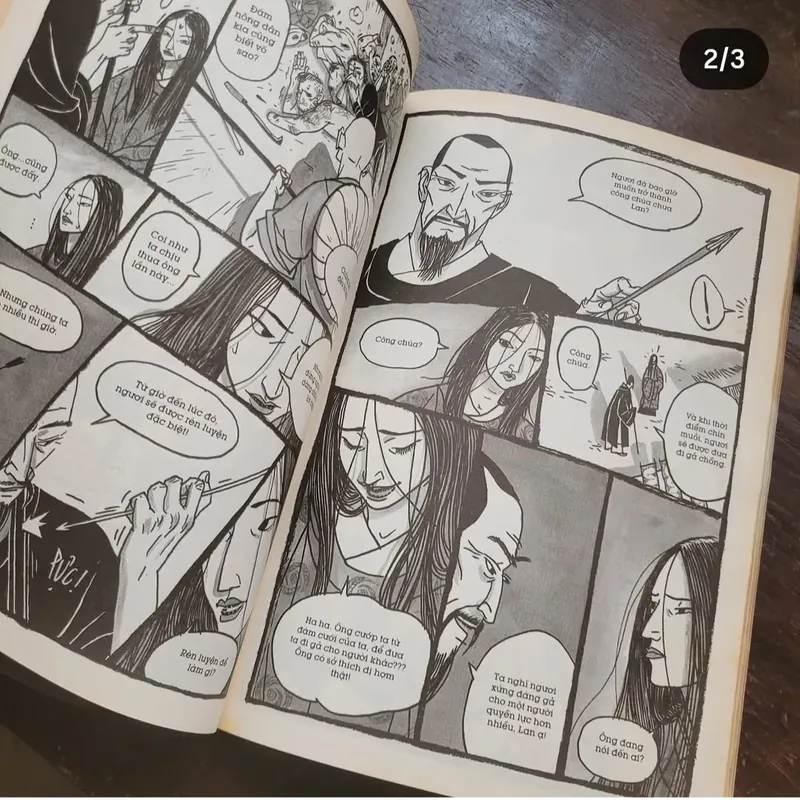 Bộ 3 tập Long Thần Tướng
(tập 3 có poster màu đi kèm)
- Phong Dương Comics 563578