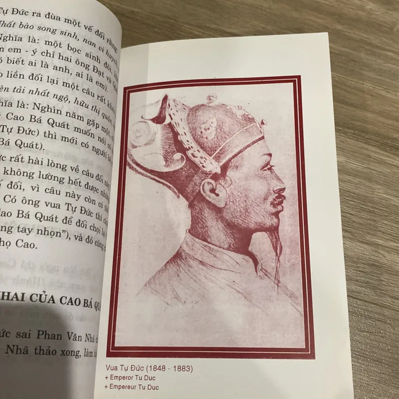 KỂ CHUYỆN CHÍN CHÚA - MƯỜI BA VUA TRIỀU NGUYỄN 780294