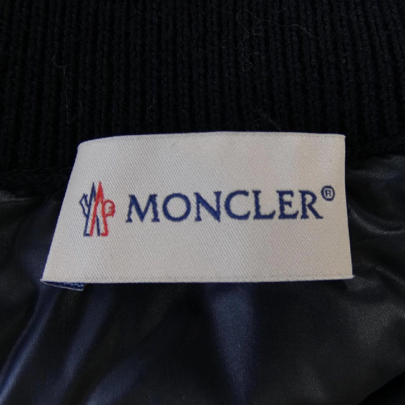 MONCLER K20939B00023 Áo khoác lông - Hàng hiệu Chính hãng 822146