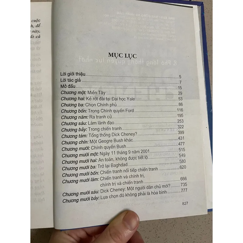 Bush và Phó Tổng thống quyền lực Dick Cheney 605973