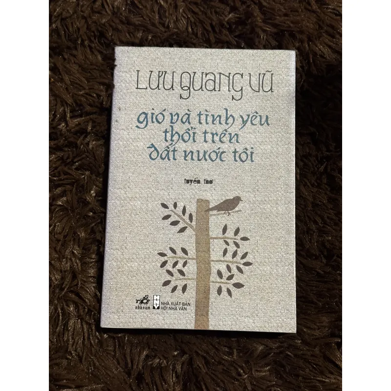 Gió và tình yêu... (bản in đầu) 702979