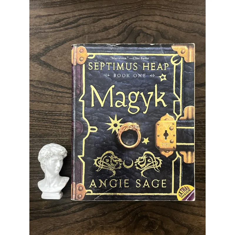 Septimus Heap: Magyk 972846