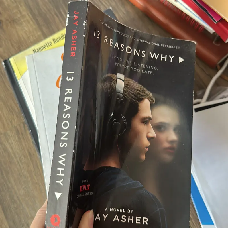 Sách 13 Reason Why 971132