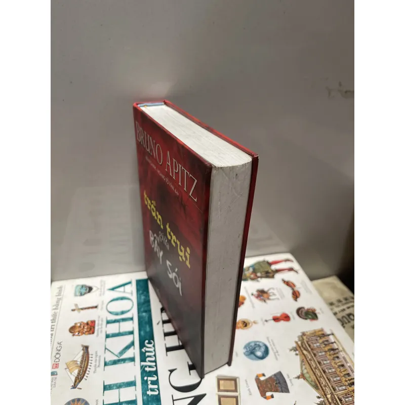 TRẦN TRỤI GIỮA BẦY SÓI – BRUNO APITZ 626438