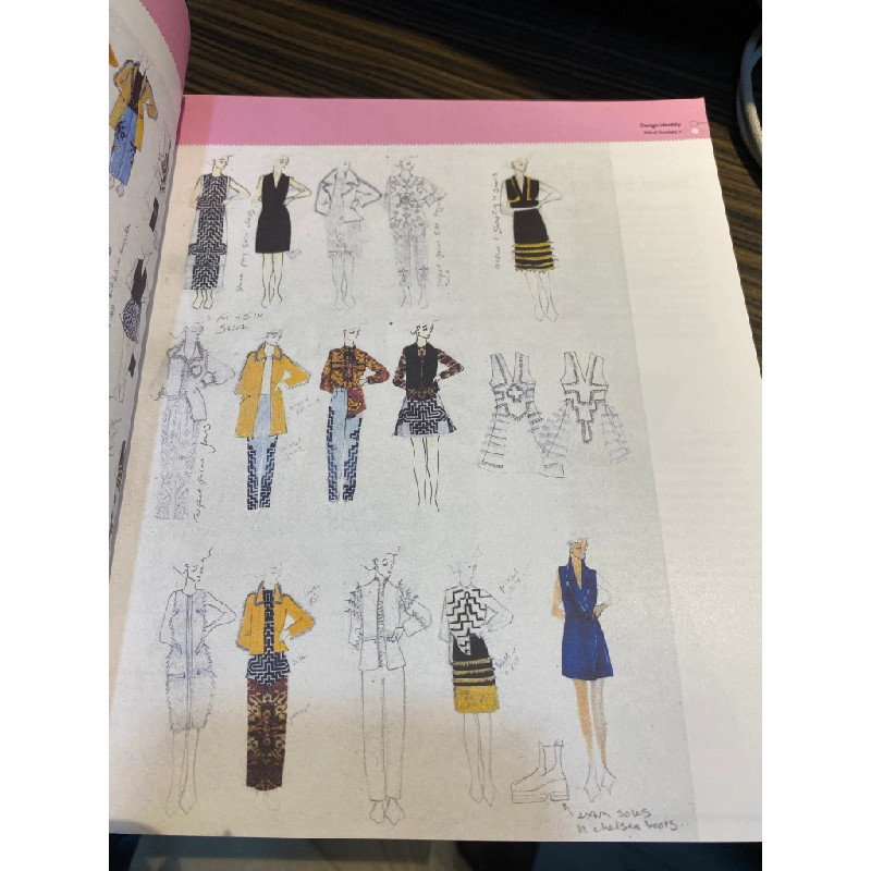 The Fundamentals of Fashion Design - Richard Sorger & Jenny Udale 449021