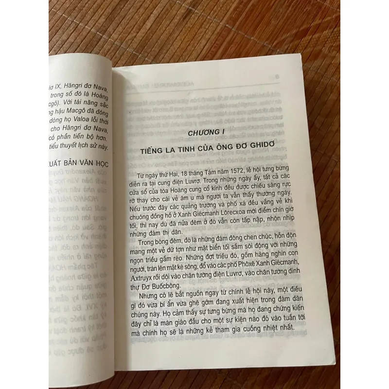 Hoàng hậu Macgo 605935