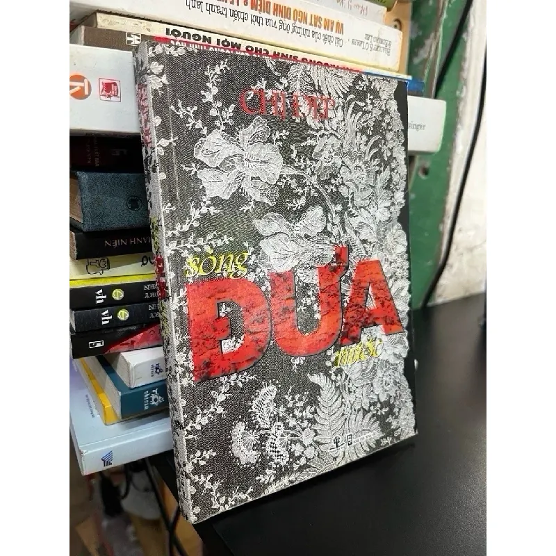 sóng đưa nước - Chị đẹp 179696