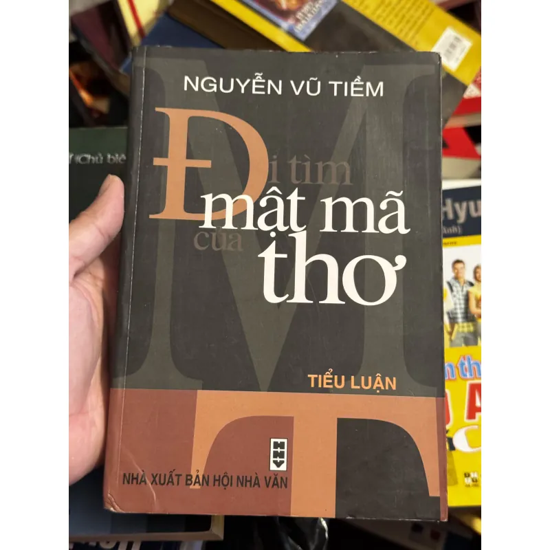 [Sale] Đi tìm mật mã thơ 748390